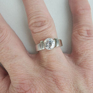 SAJ Cubic Zirconia 925 Sterling Silver Solitaire Ring Size 8